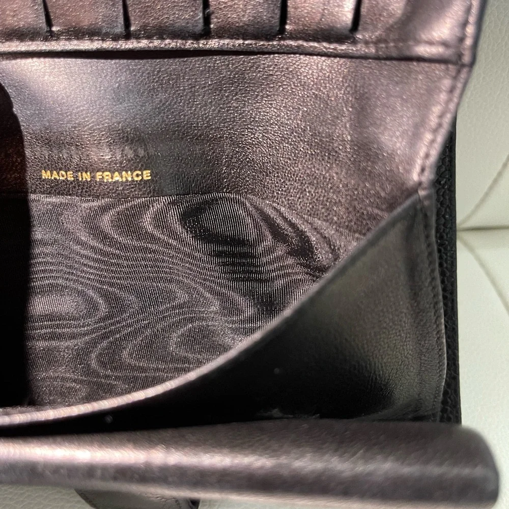 Authentic CHANEL Long Caviar Leather CC Bifold Flap Wallet - Picture 11 of 13